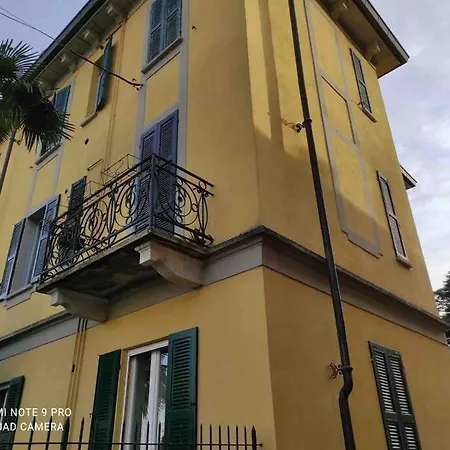 Bellisimo Apartamento A Nuovo, Garage In Propieta *