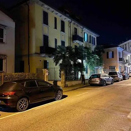 Bellisimo Apartamento A Nuovo, Garage In Propieta